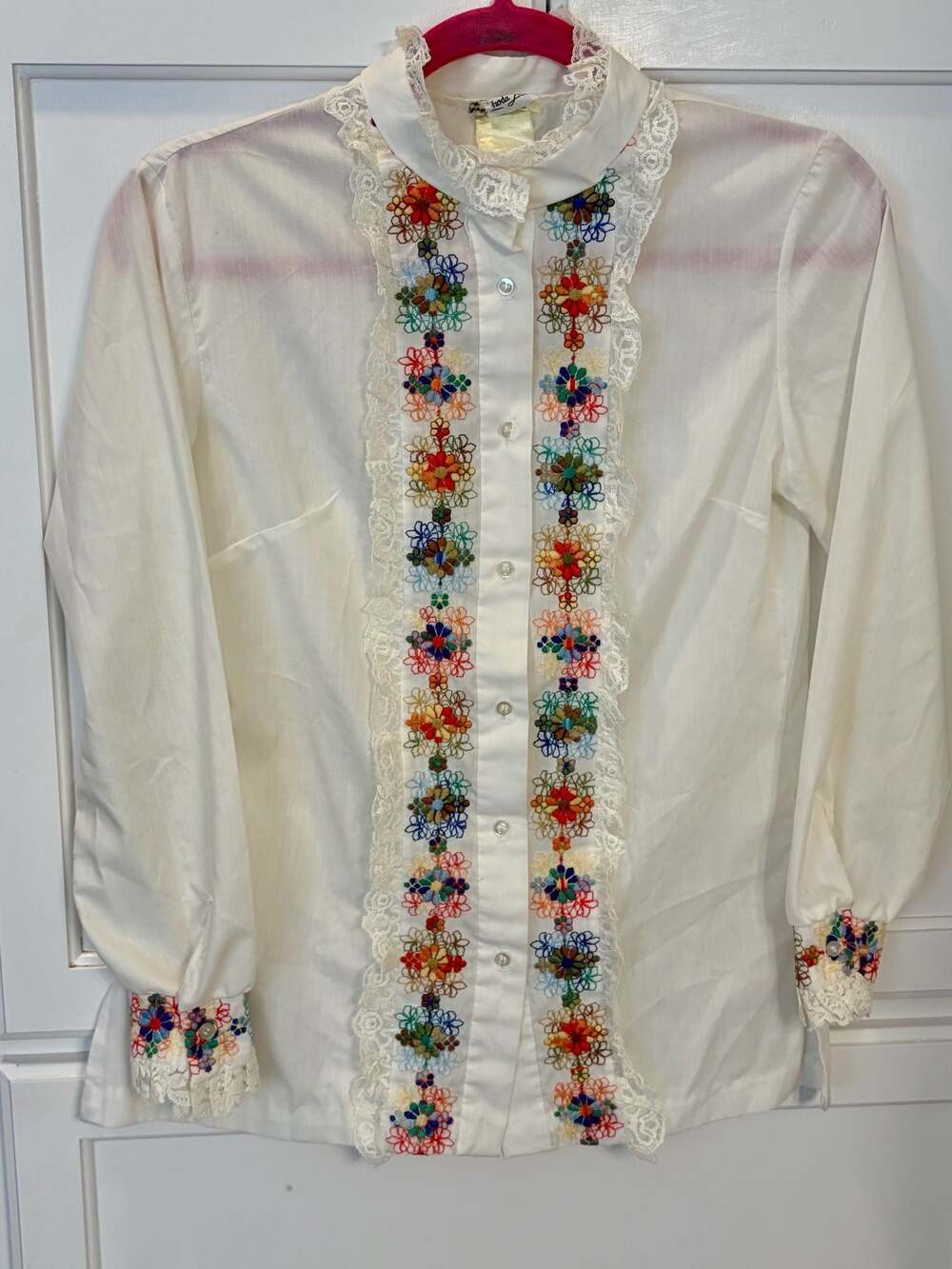 Vintage Cottage Core Rhoda Lee White Embroidered Lace Trim Button Down Blouse M